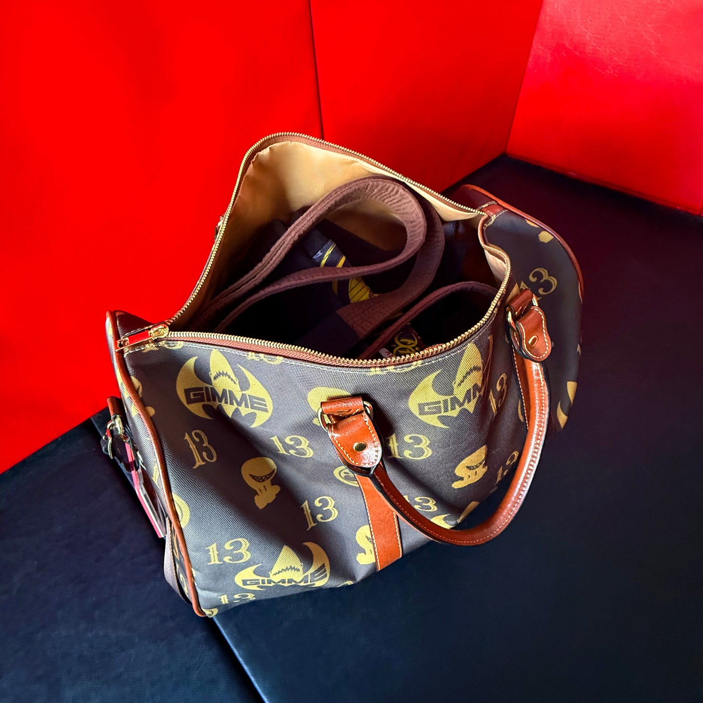 Waterproof Brown travel bag